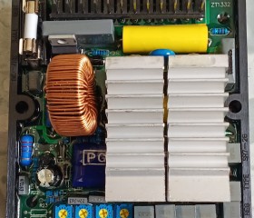 AVR SR7