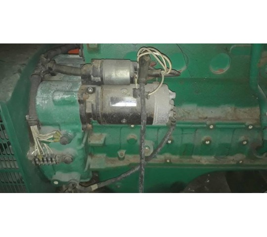 Máy phát điện cũ Cummins Power 150 Kva Licence